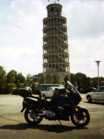 Tower of Pisa, Niles Illinois